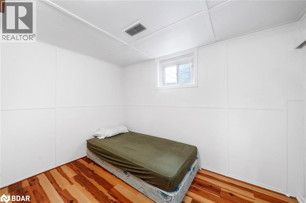Photo 20 of 105 Rockport Crescent, Richmond Hill ON