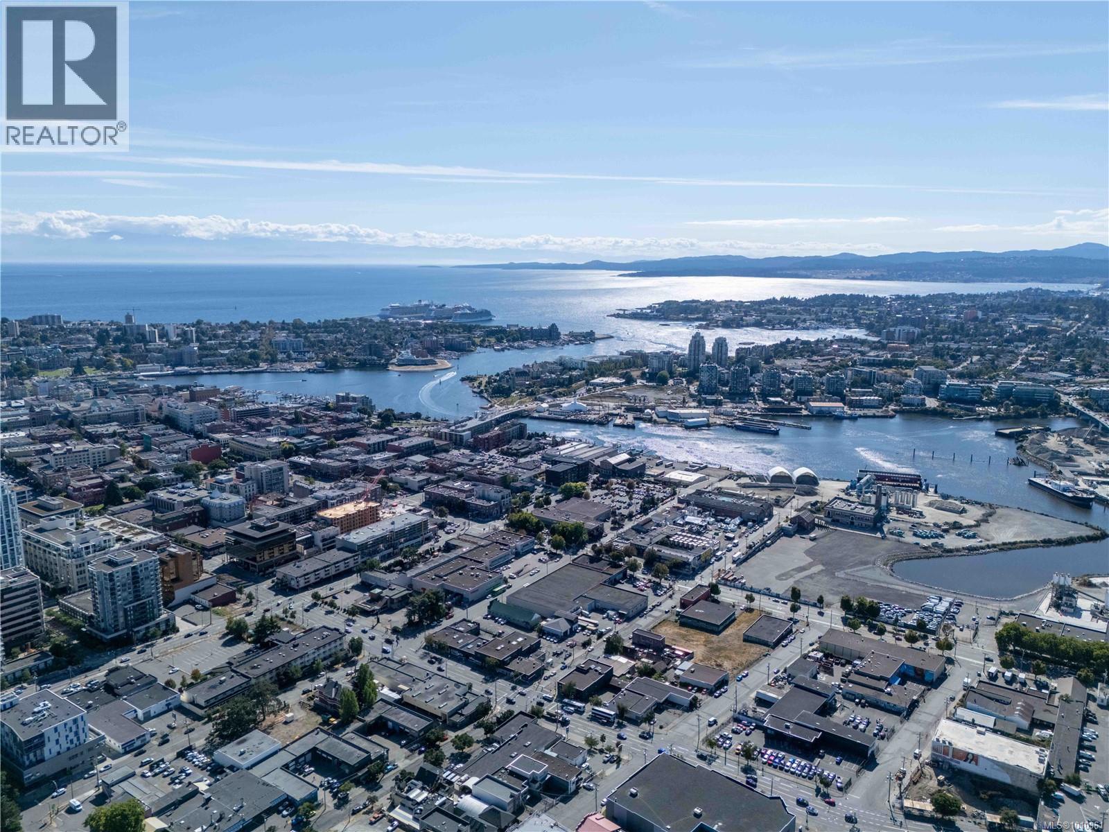  2329 Dowler Place, Victoria