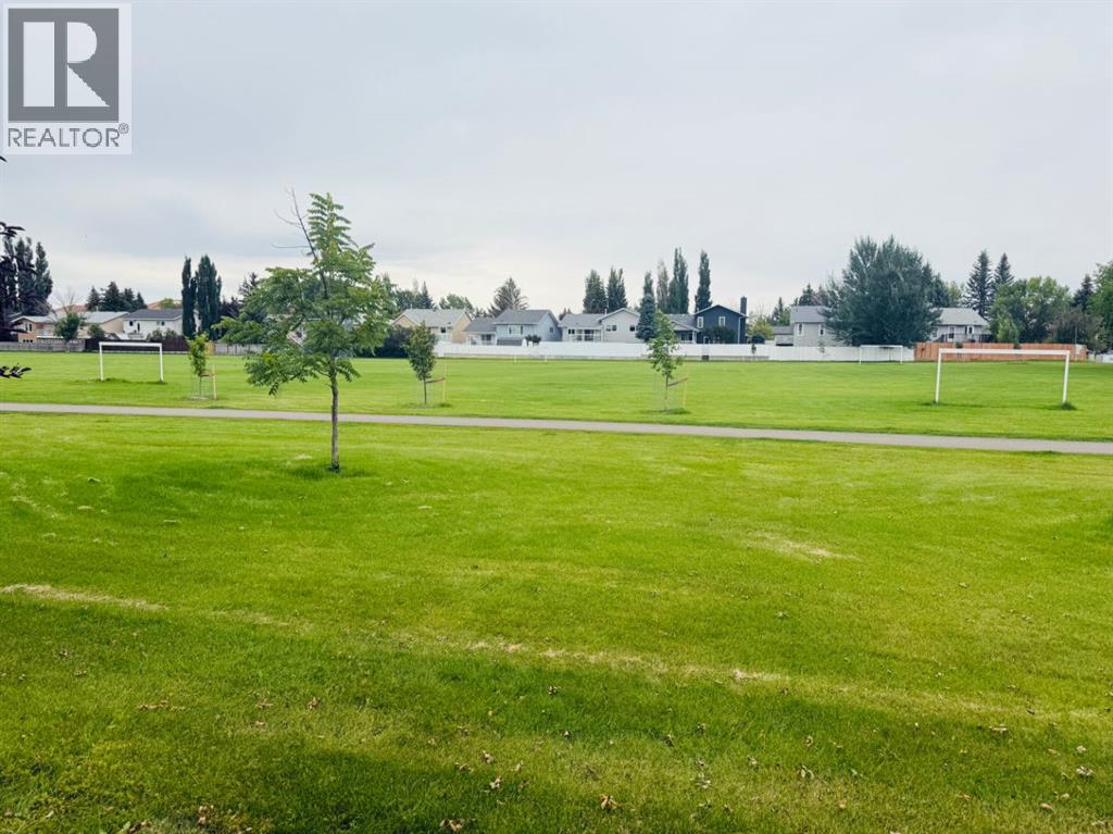 Photo 2 of 312 620 Columbia Boulevard W, Lethbridge AB