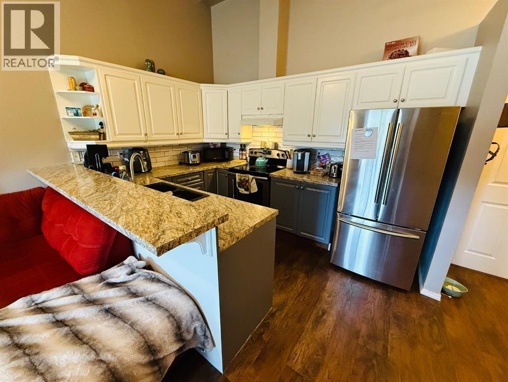 Photo 5 of 312 620 Columbia Boulevard W, Lethbridge AB