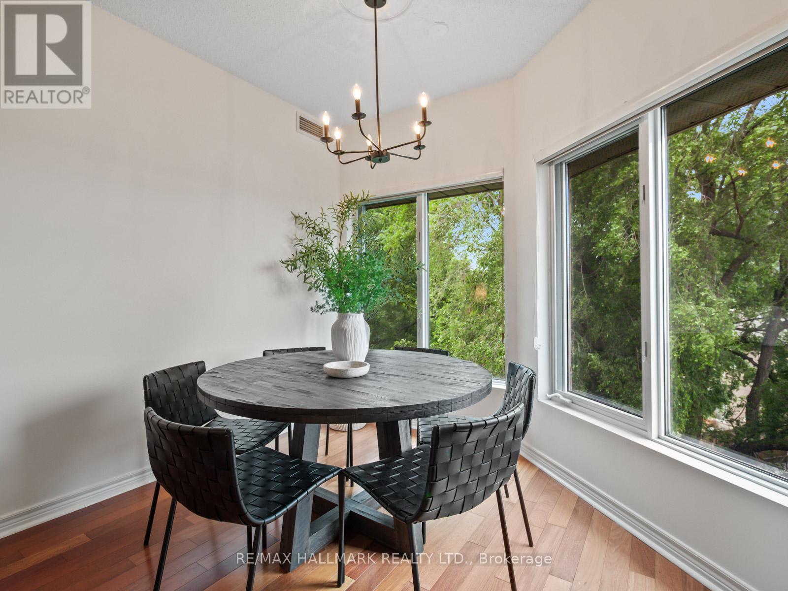 Photo 21 of 413 211 Randolph Road, Toronto ON