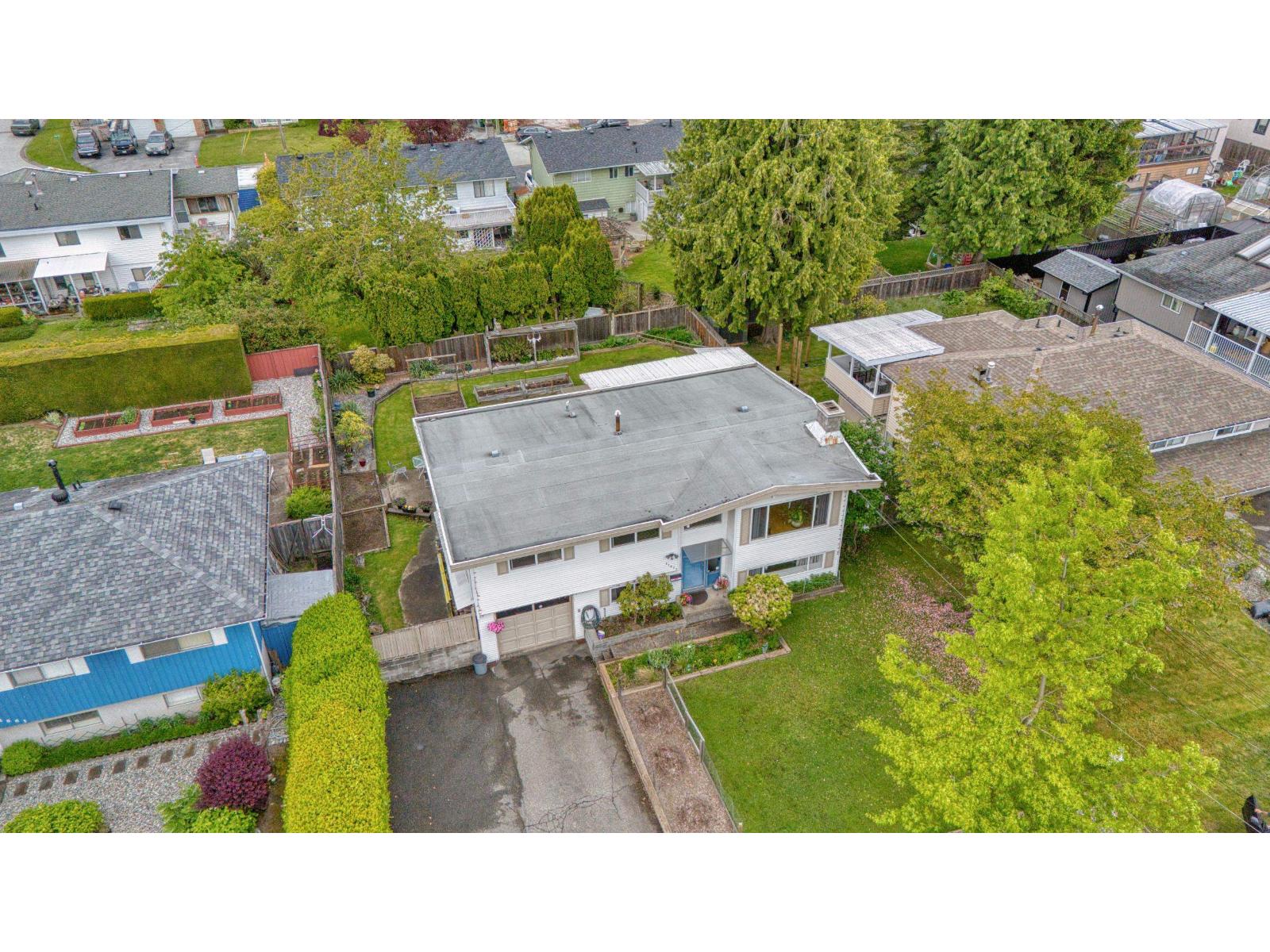 Photo 2 of 11671 94 Avenue, Delta BC