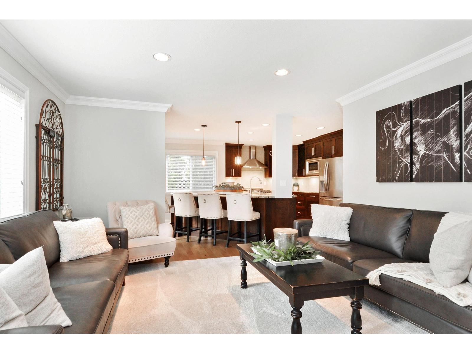 Photo 12 of 20974 44 Avenue, Langley BC