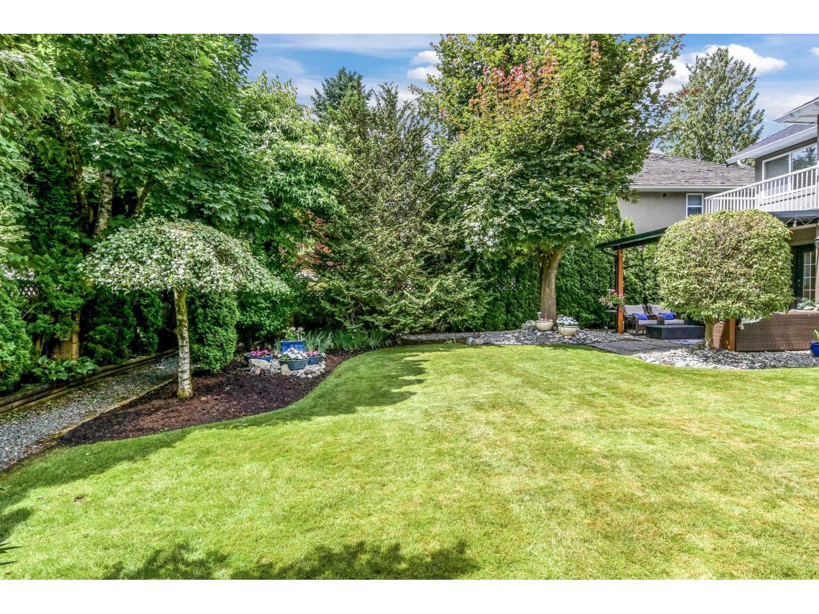 Photo 31 of 20974 44 Avenue, Langley BC