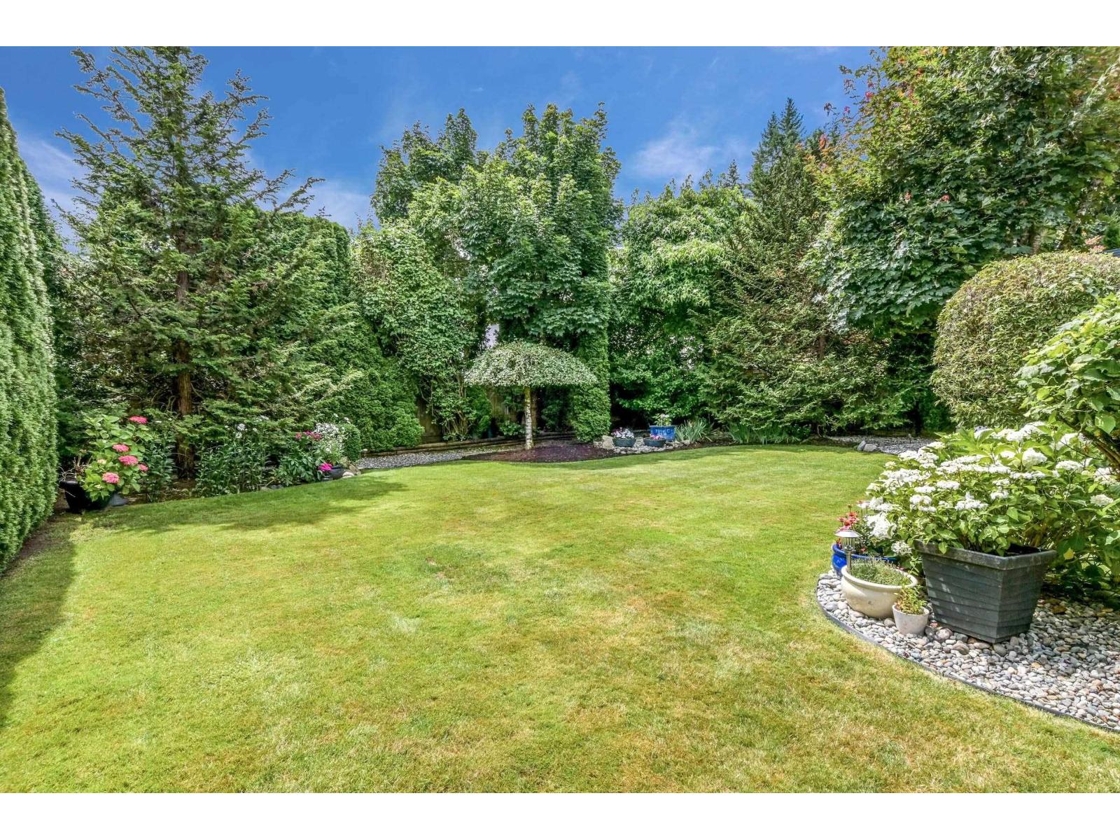 Photo 33 of 20974 44 Avenue, Langley BC