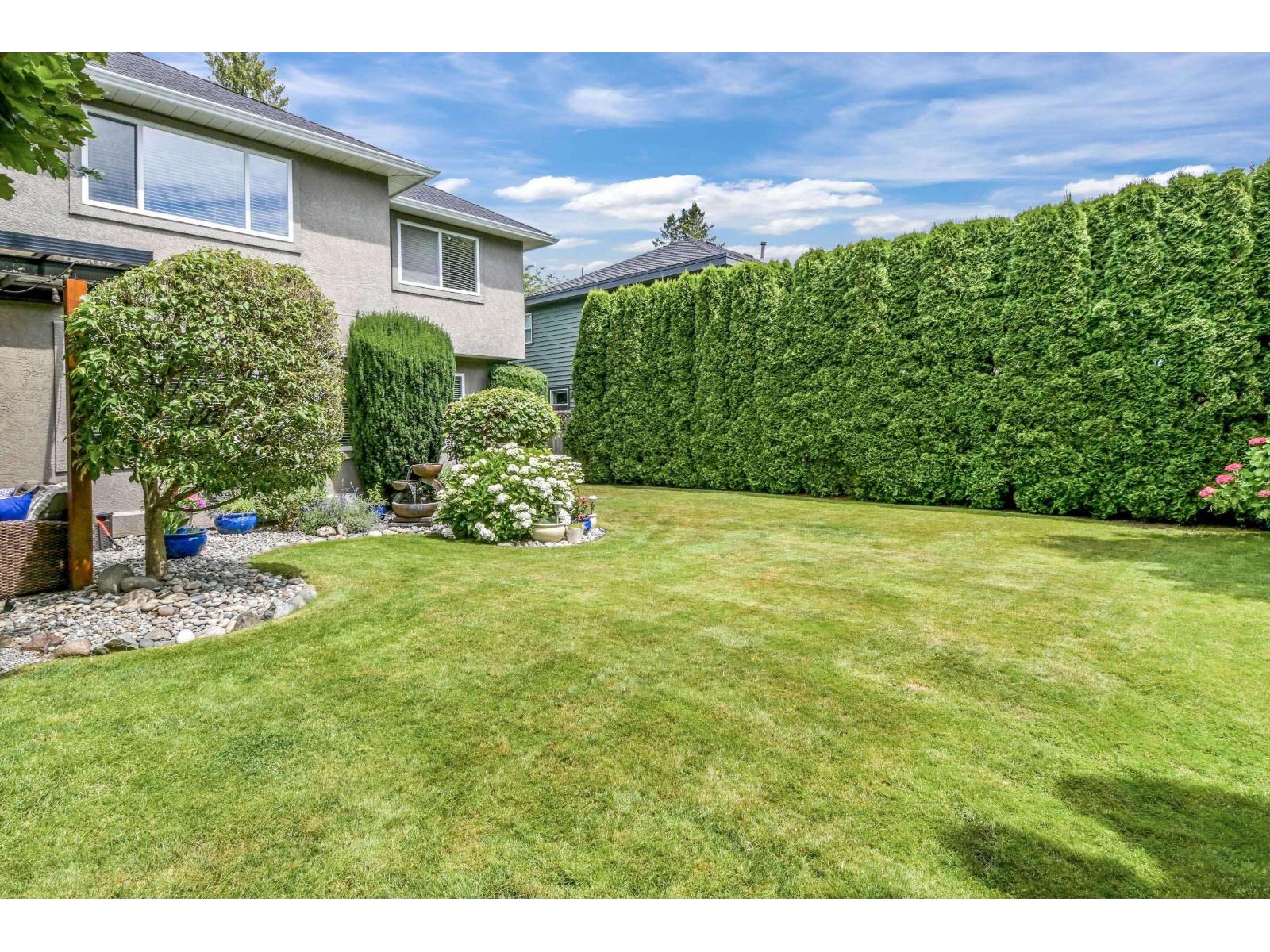 Photo 32 of 20974 44 Avenue, Langley BC