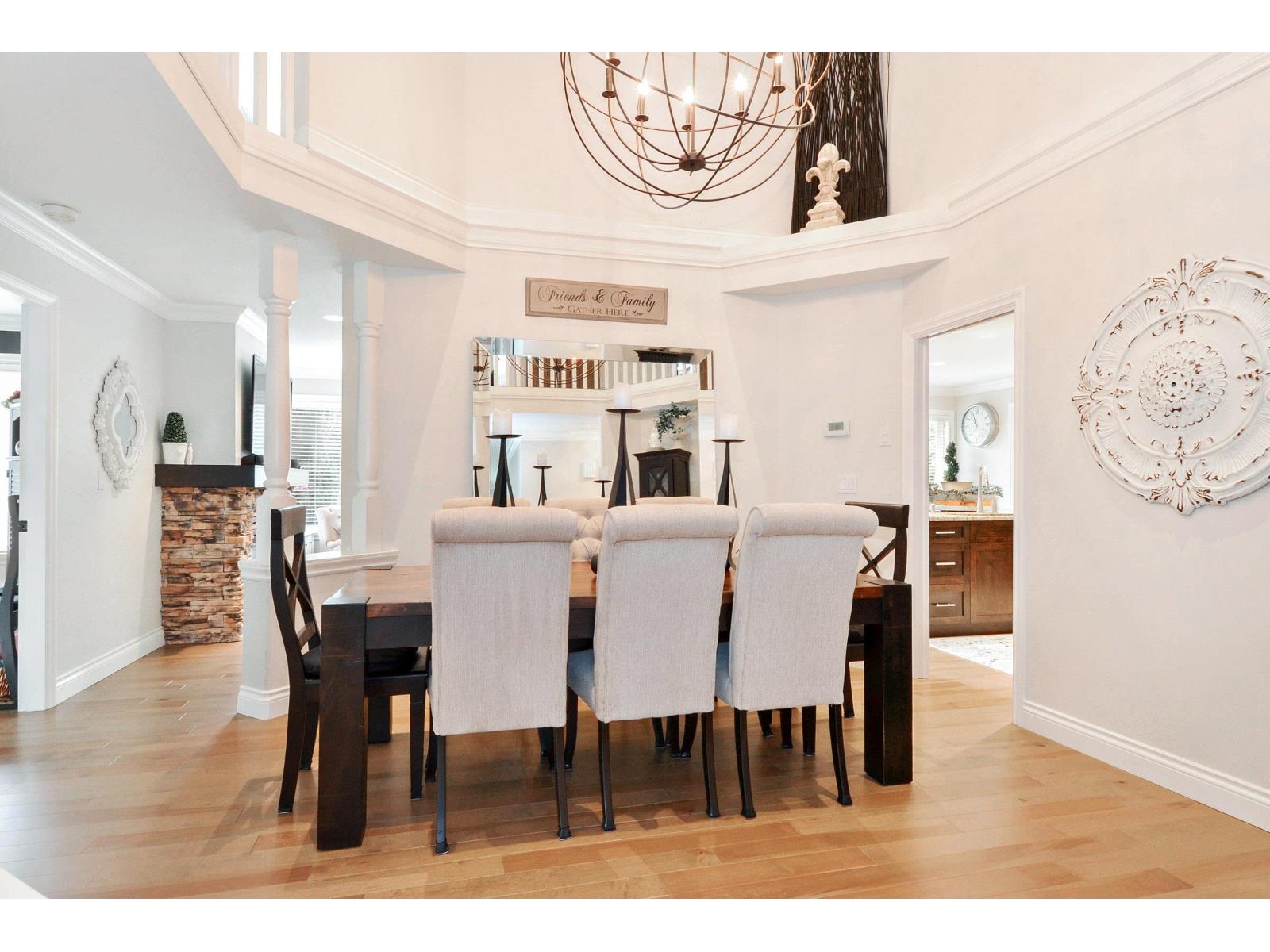 Photo 10 of 20974 44 Avenue, Langley BC