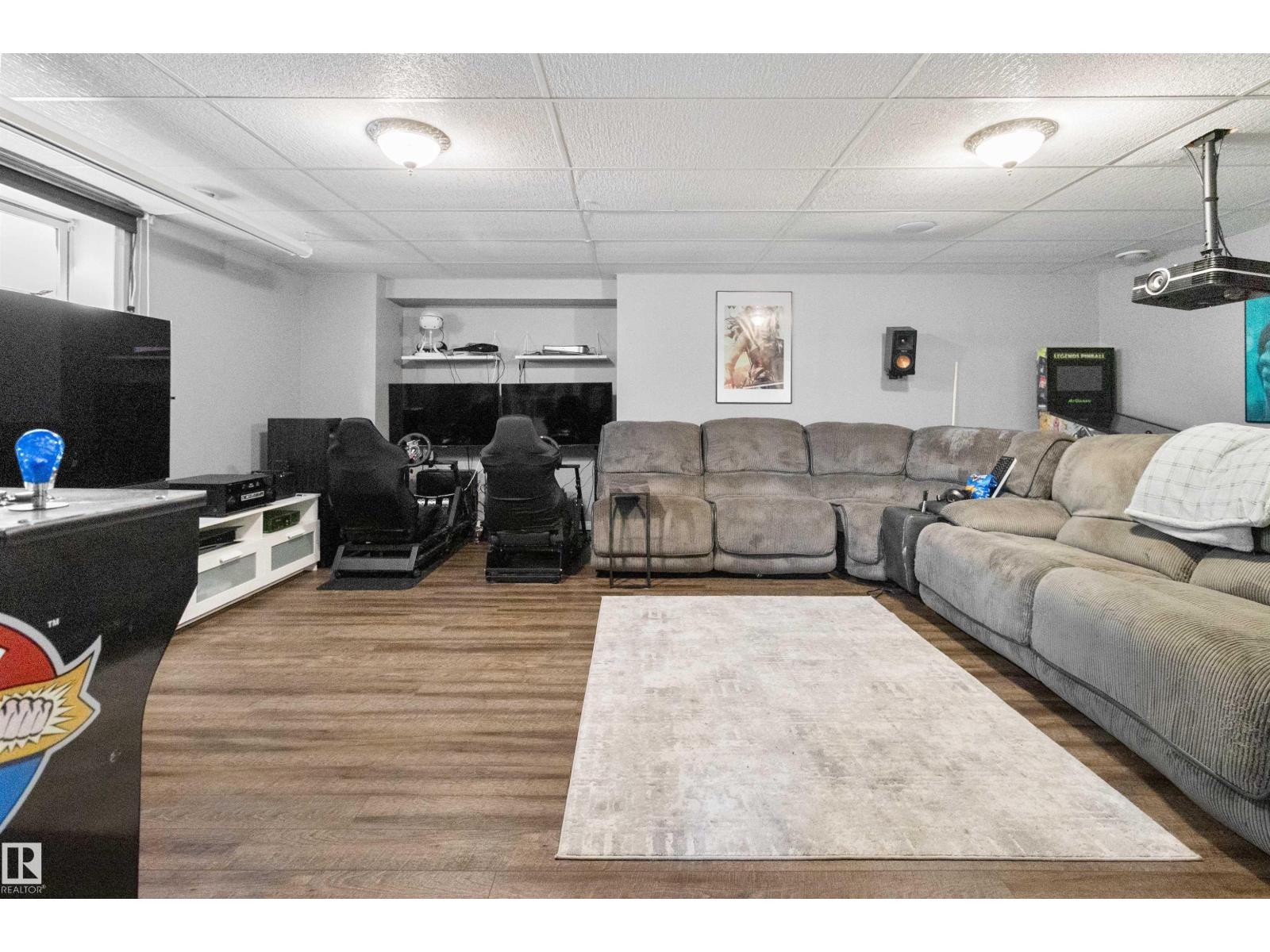 Photo 22 of 13116 36 St Nw, Edmonton AB