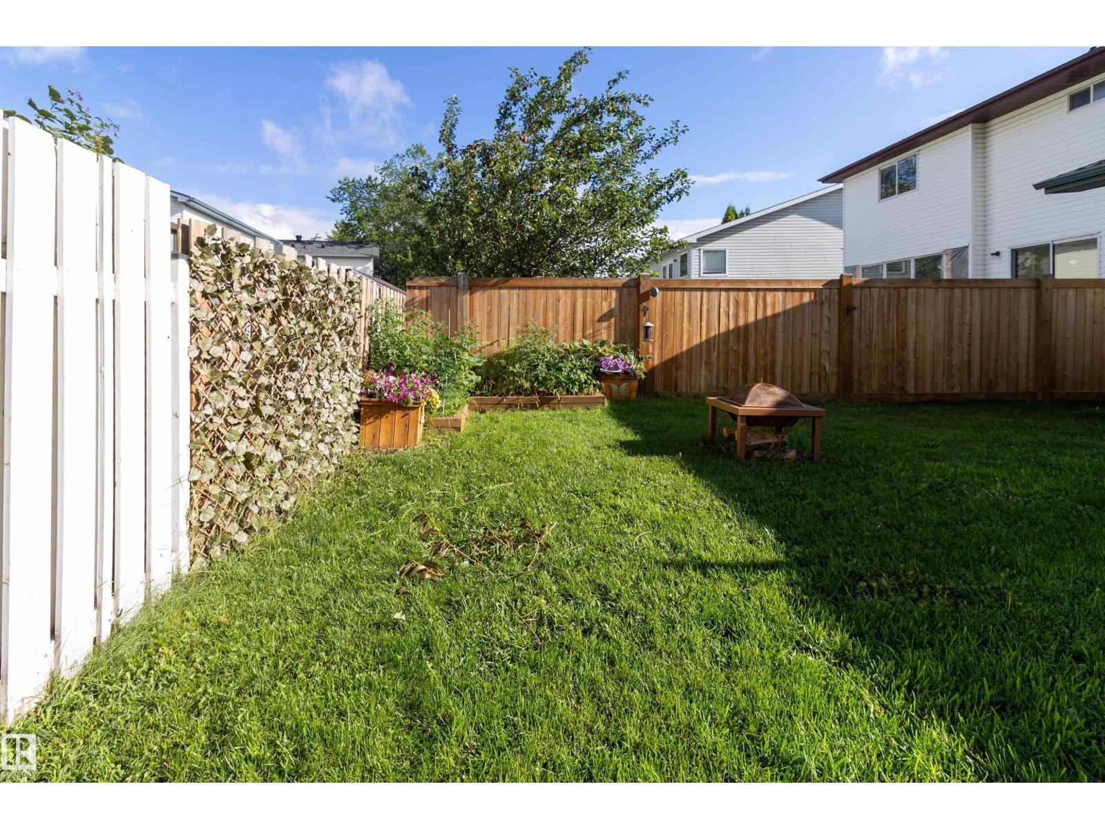 Photo 31 of 13116 36 St Nw, Edmonton AB
