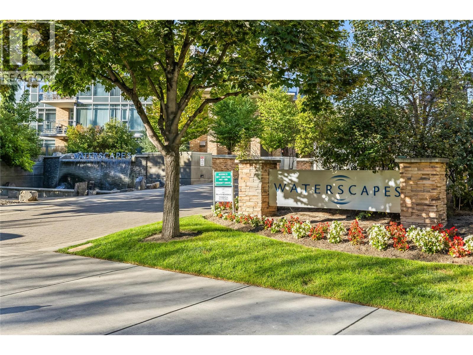 1904 1075 Sunset Drive, Kelowna