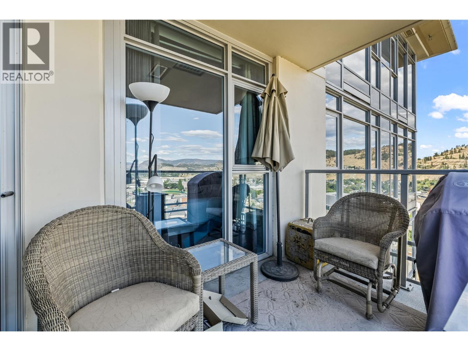 1904 1075 Sunset Drive, Kelowna