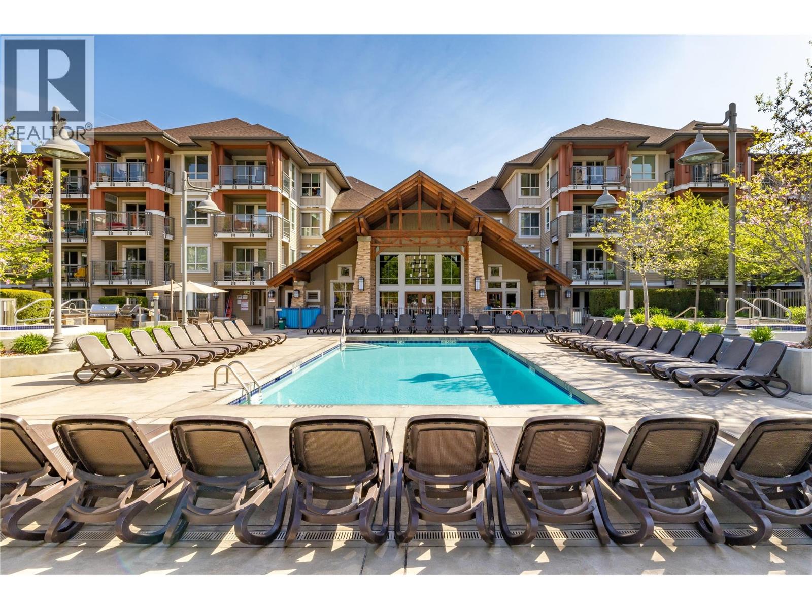 1904 1075 Sunset Drive, Kelowna