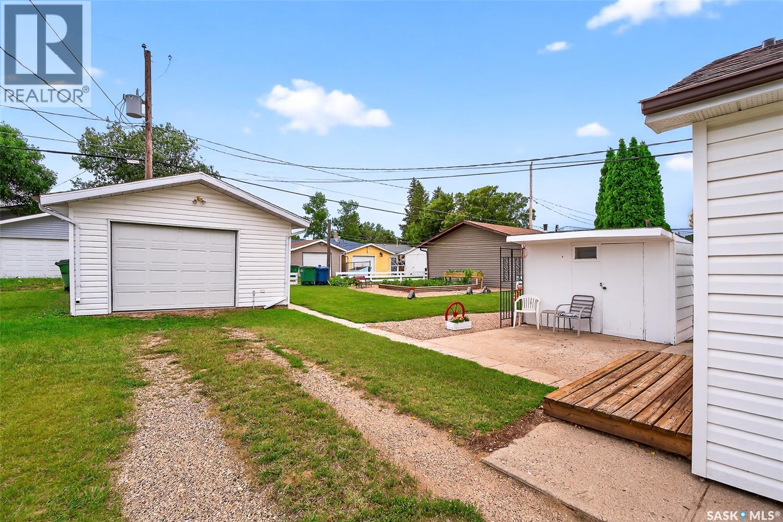 Photo 27 of 1233 Duffield Street W, Moose Jaw SK