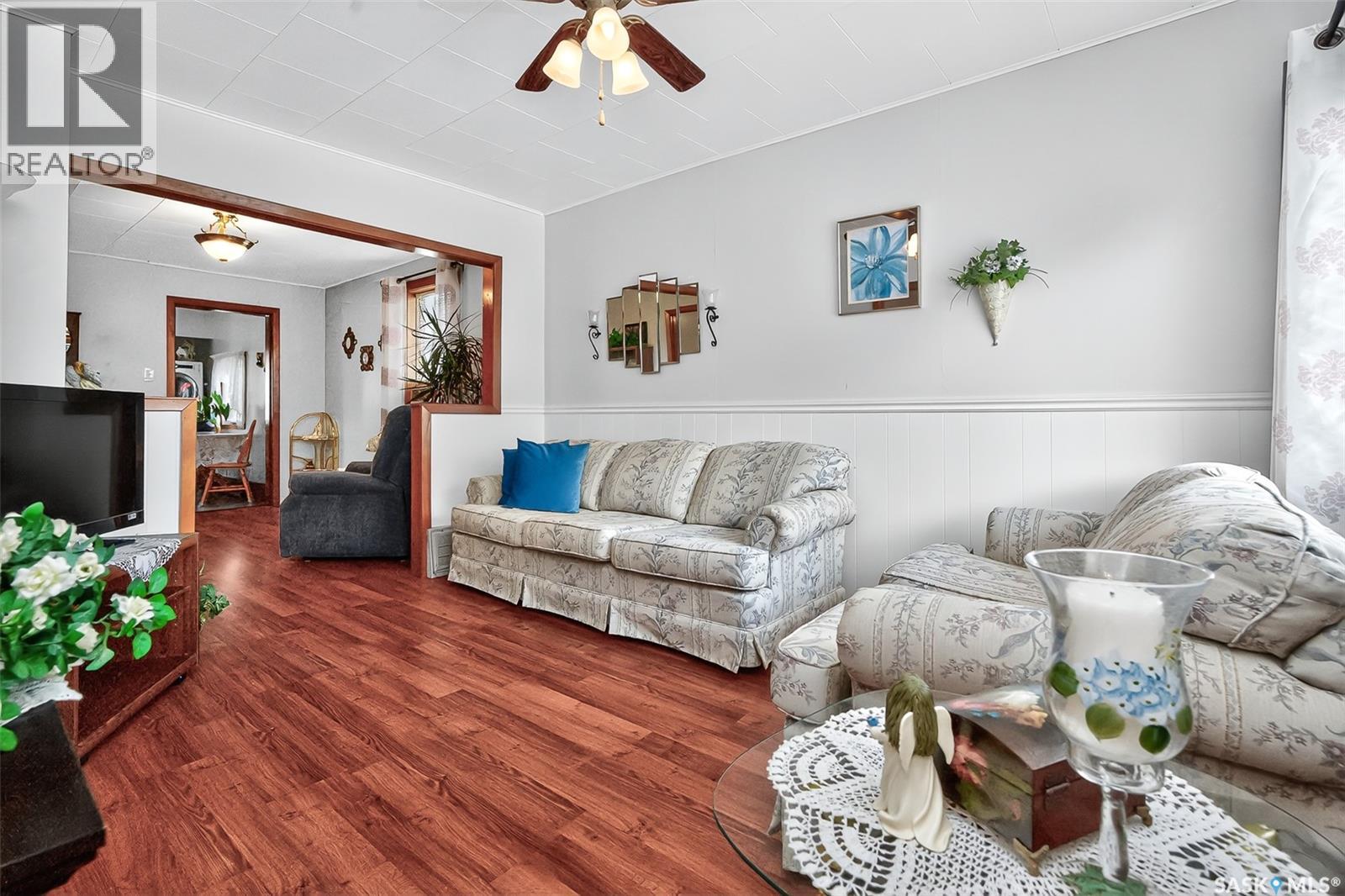 Photo 31 of 1233 Duffield Street W, Moose Jaw SK