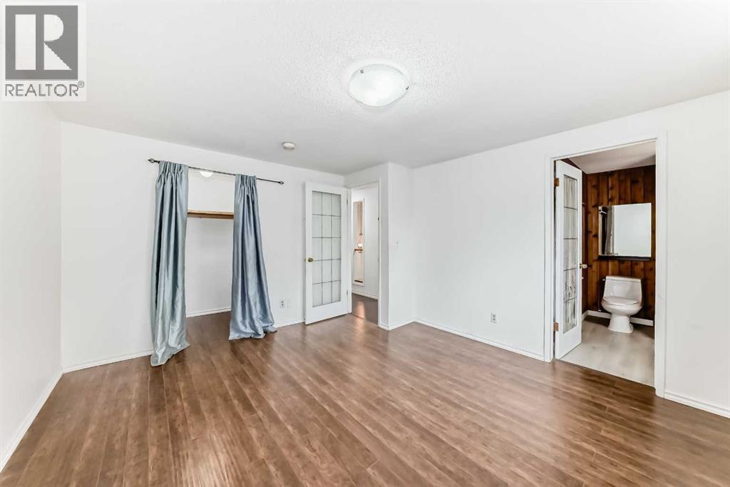 Single Family House 4 Level for Sale in   dalhousie Drive NW Dalhousie Calgary 