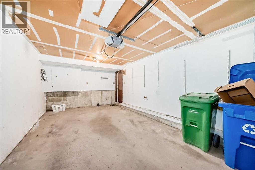 Single Family House 4 Level for Sale in   dalhousie Drive NW Dalhousie Calgary 