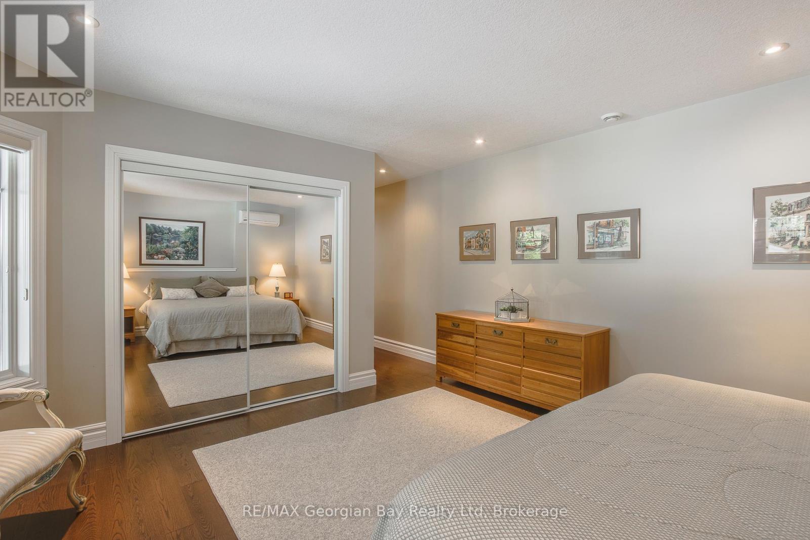 Photo 32 of 25 Copeland Creek Drive, Tiny ON