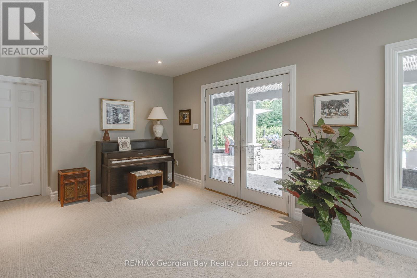 Photo 38 of 25 Copeland Creek Drive, Tiny ON