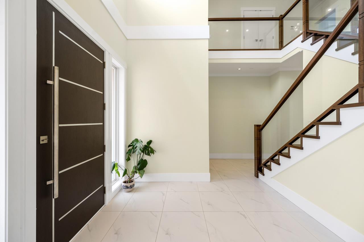 Photo 8 of 6711 123 A Street, Surrey BC