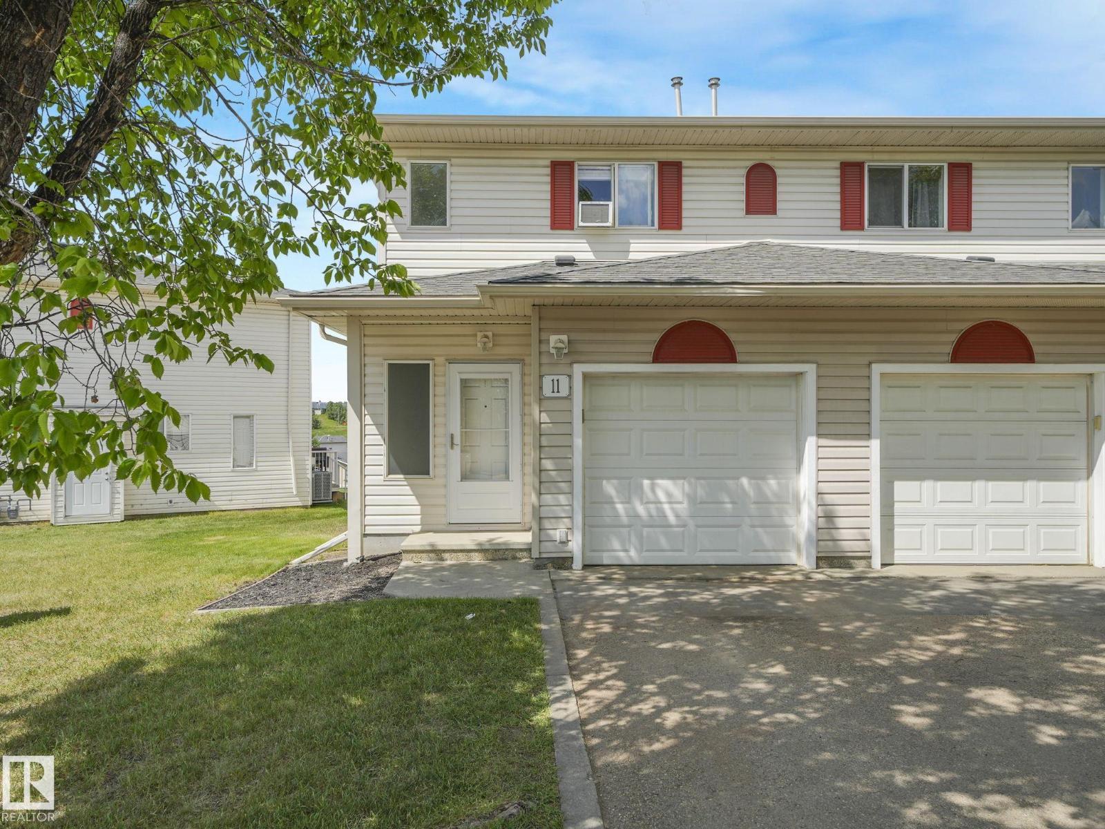 Photo 1 of 11 451 Hyndman Cr Nw, Edmonton AB