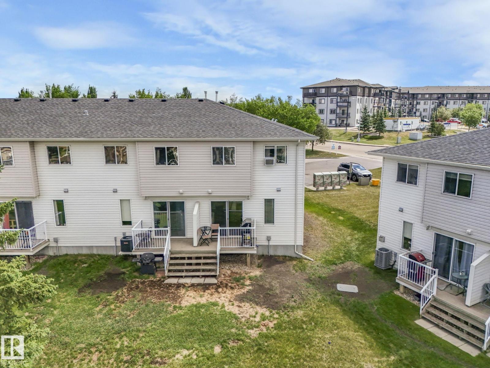 Photo 34 of 11 451 Hyndman Cr Nw, Edmonton AB