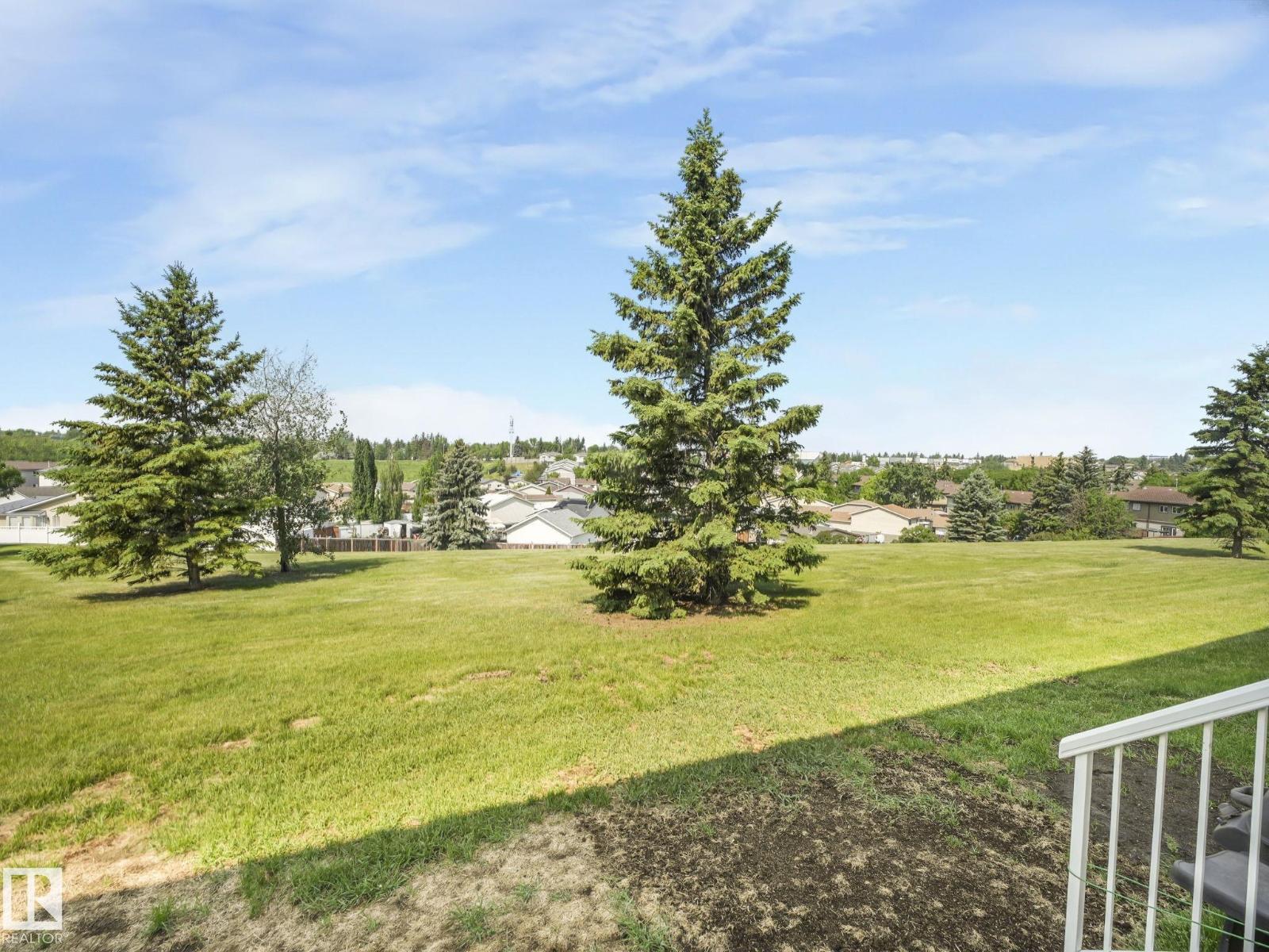 Photo 31 of 11 451 Hyndman Cr Nw, Edmonton AB