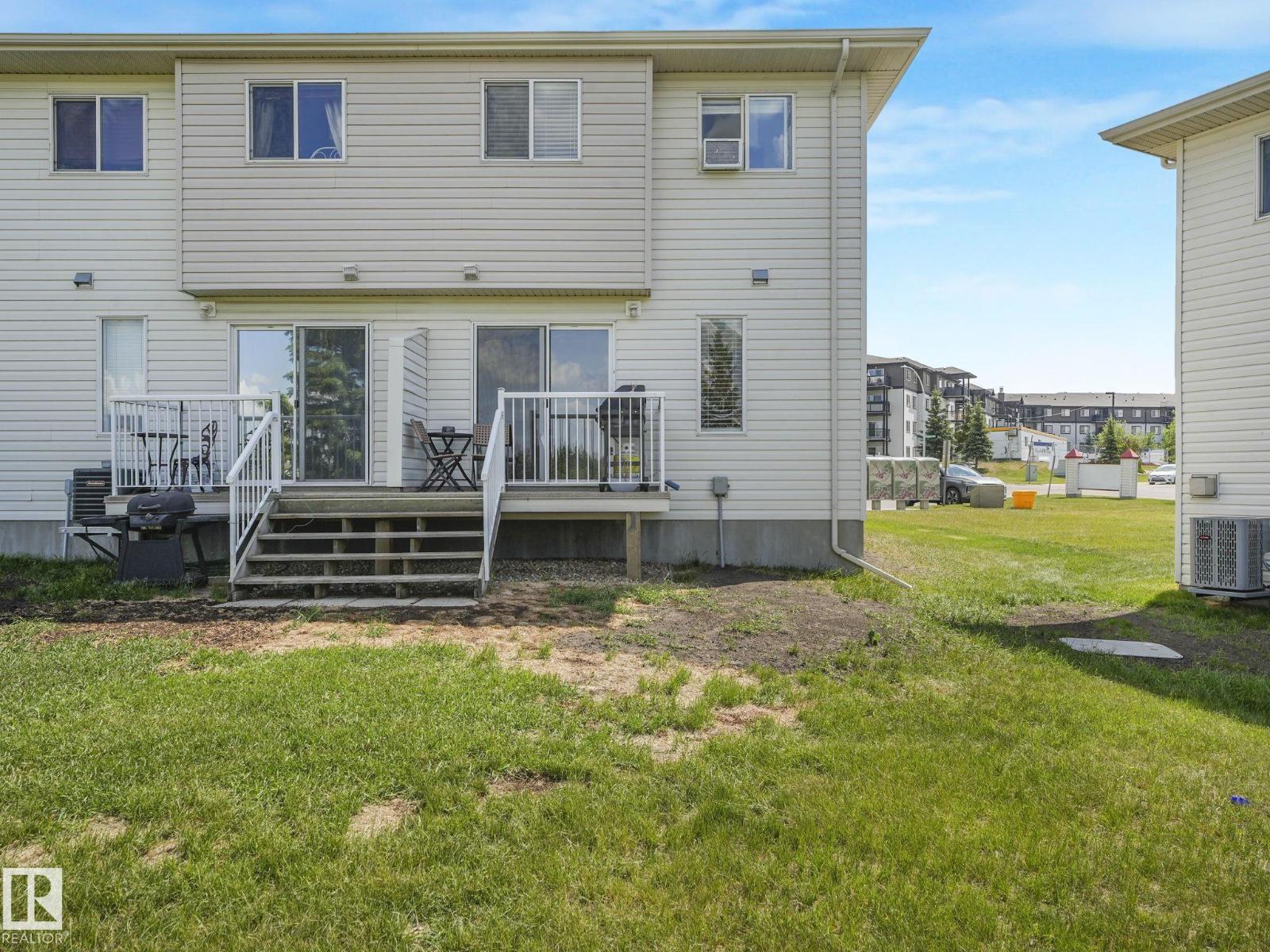 Photo 33 of 11 451 Hyndman Cr Nw, Edmonton AB