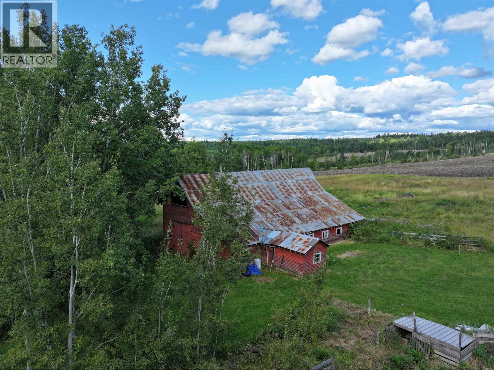 Photo 4 of 5016 Bartels Road, Quesnel BC