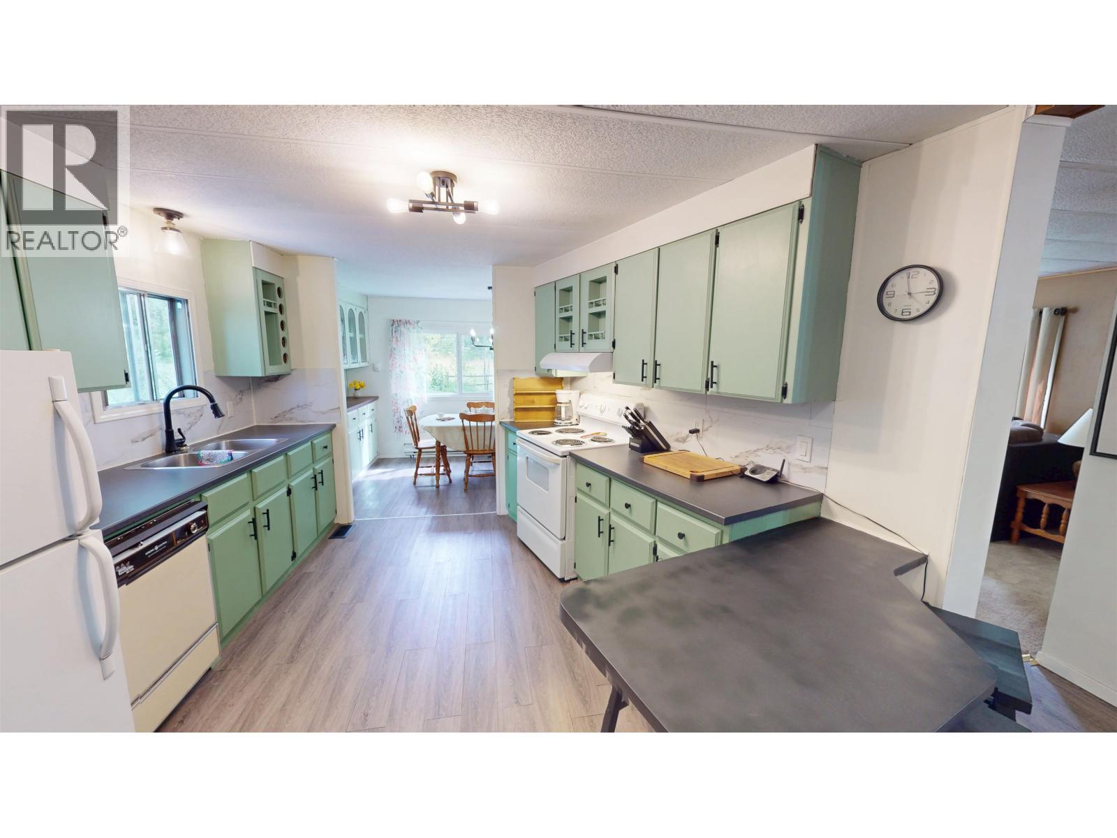 Photo 8 of 5016 Bartels Road, Quesnel BC