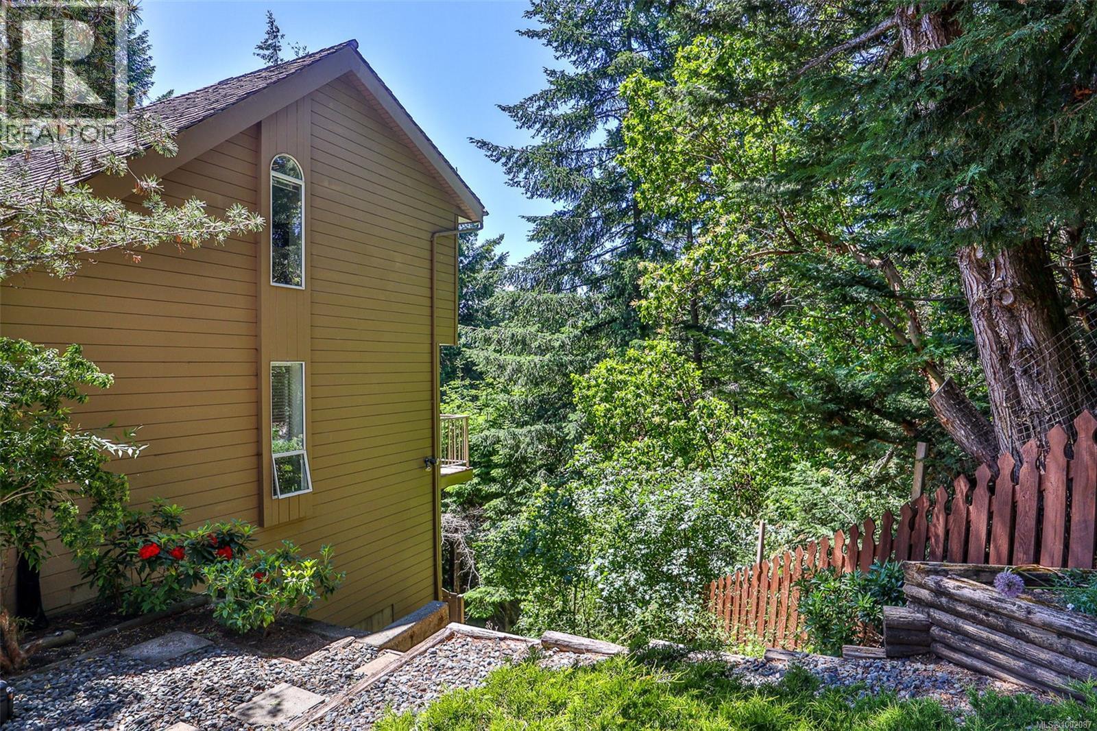 6488 Nevilane Dr, Duncan