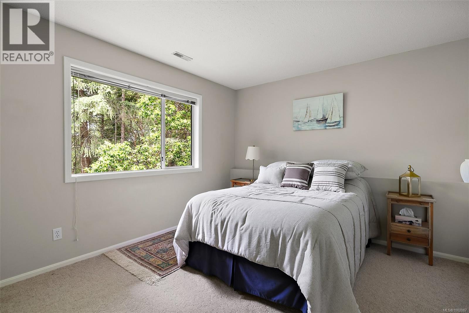 6488 Nevilane Dr, Duncan