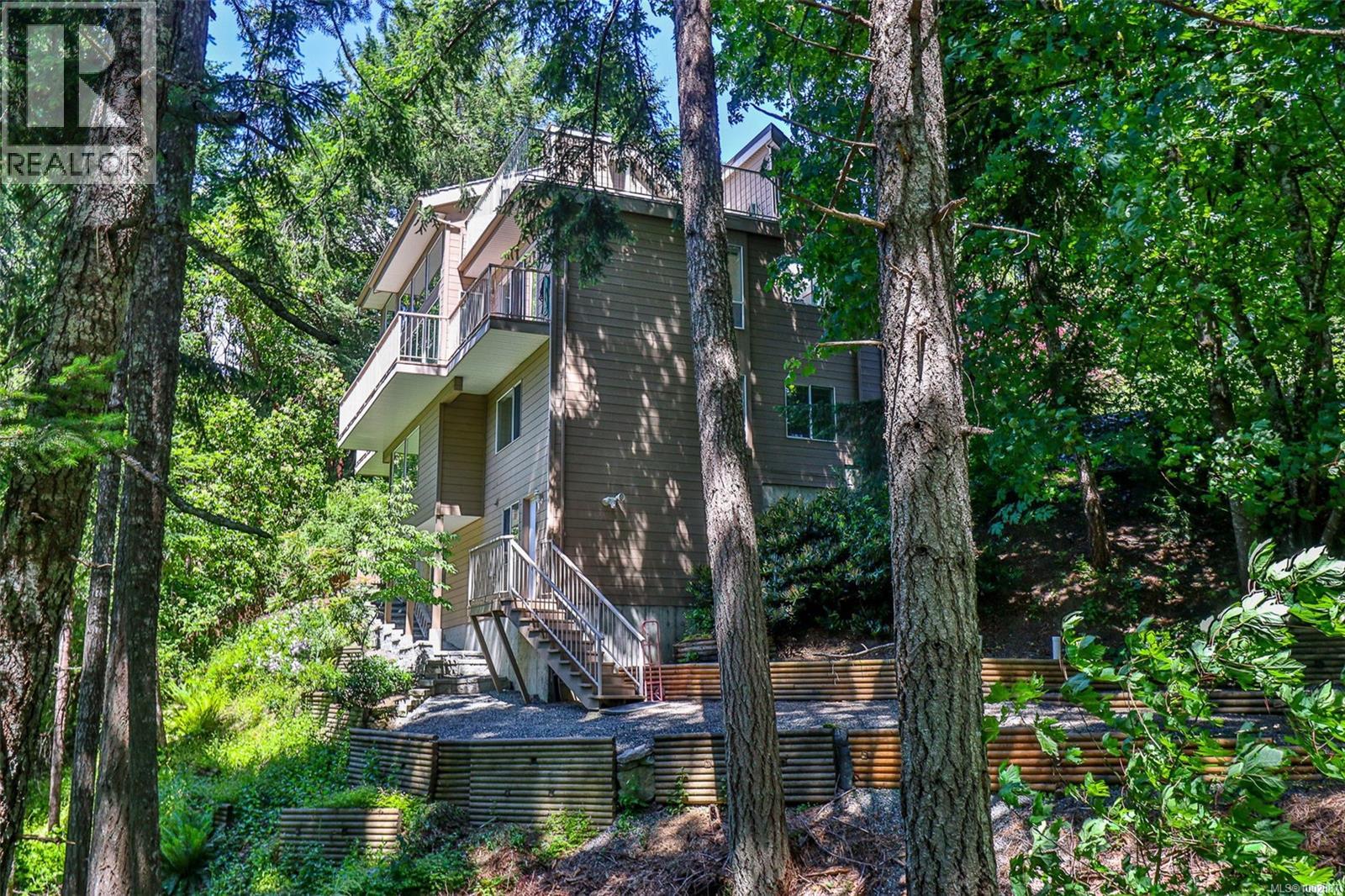 6488 Nevilane Dr, Duncan