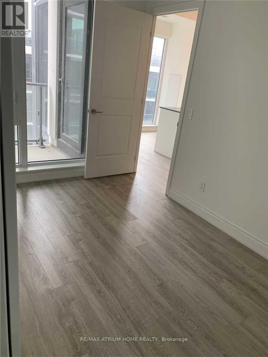 Photo 9 of 508 9618 Yonge Street, Richmond Hill ON