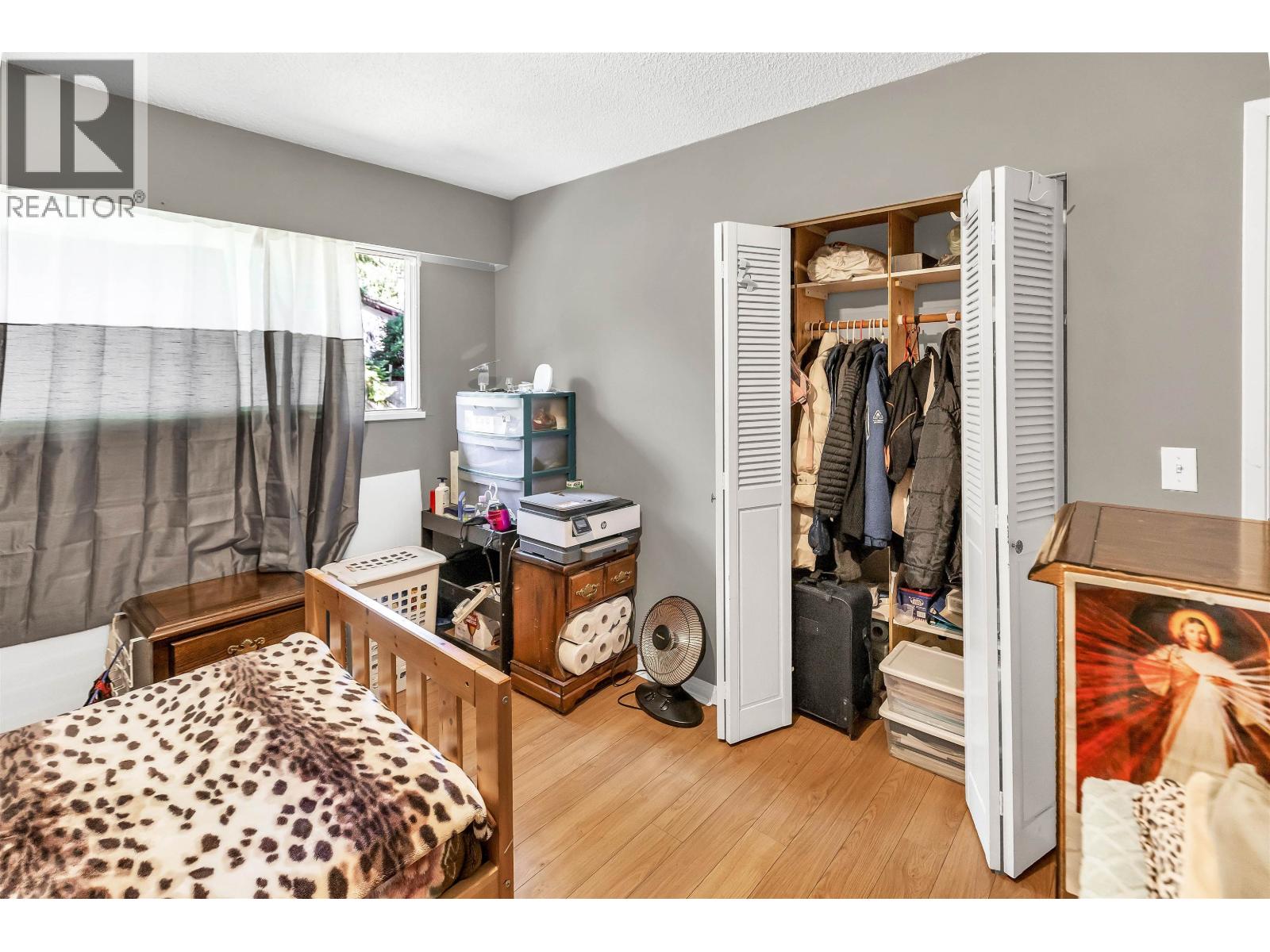 Photo 12 of 1609 Kent Avenue, Port Coquitlam BC
