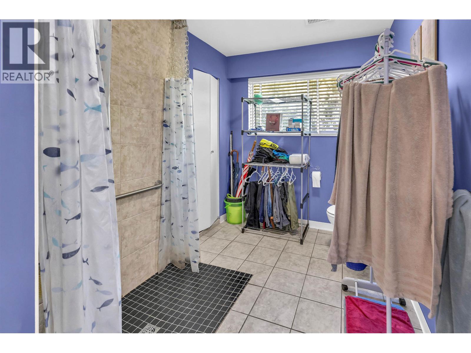 Photo 13 of 1609 Kent Avenue, Port Coquitlam BC