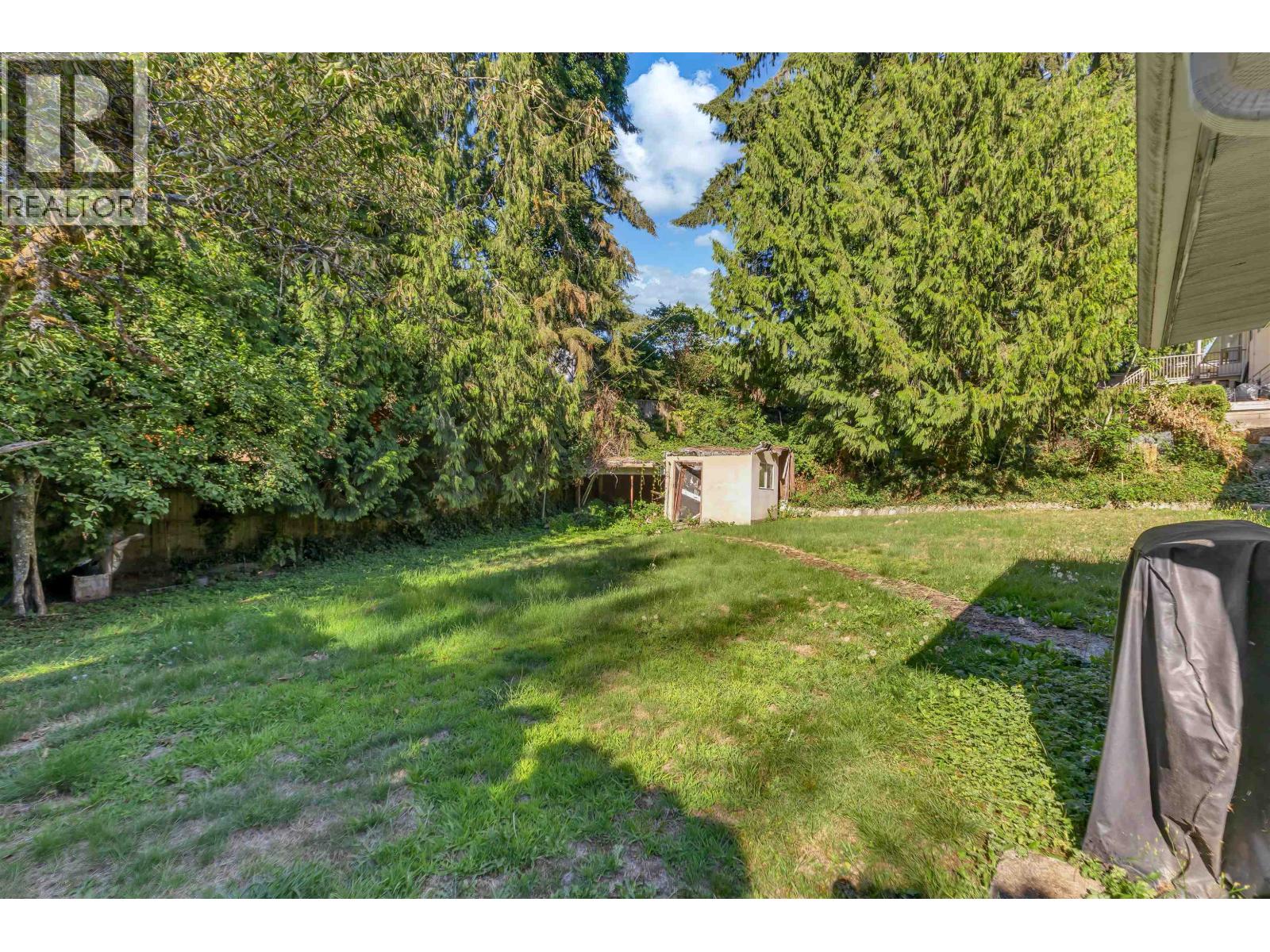 Photo 36 of 1609 Kent Avenue, Port Coquitlam BC