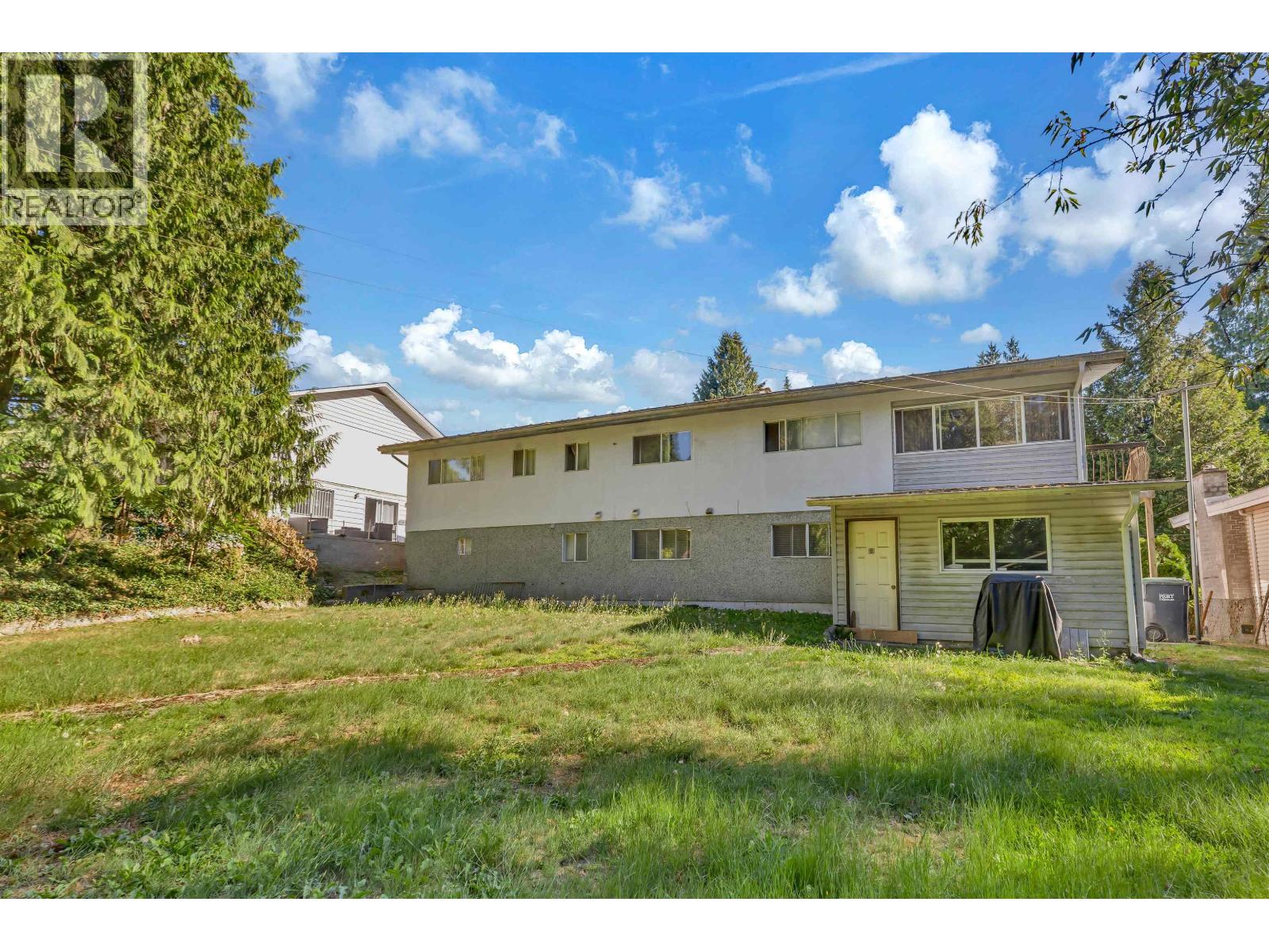 Photo 7 of 1609 Kent Avenue, Port Coquitlam BC
