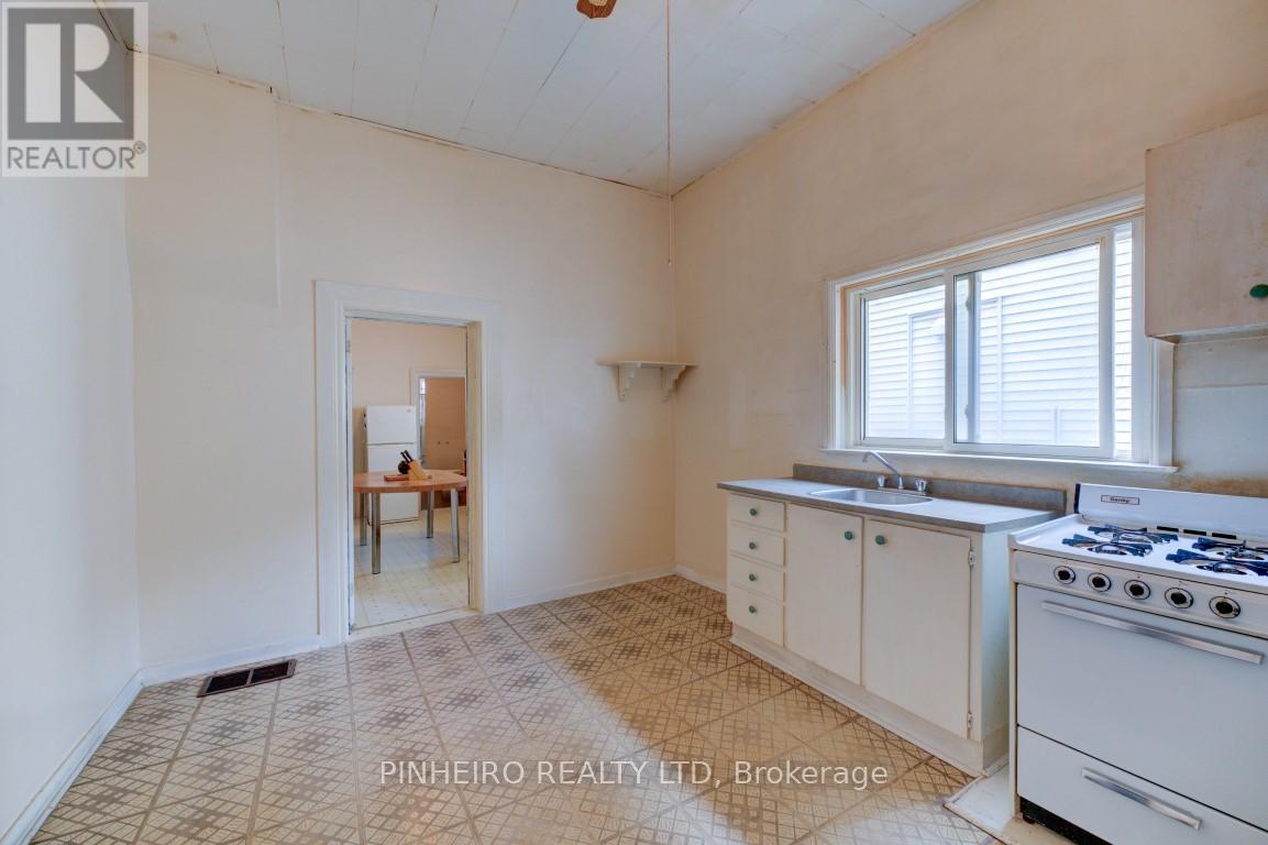 Photo 12 of 161 Dreaney Avenue, London East ON