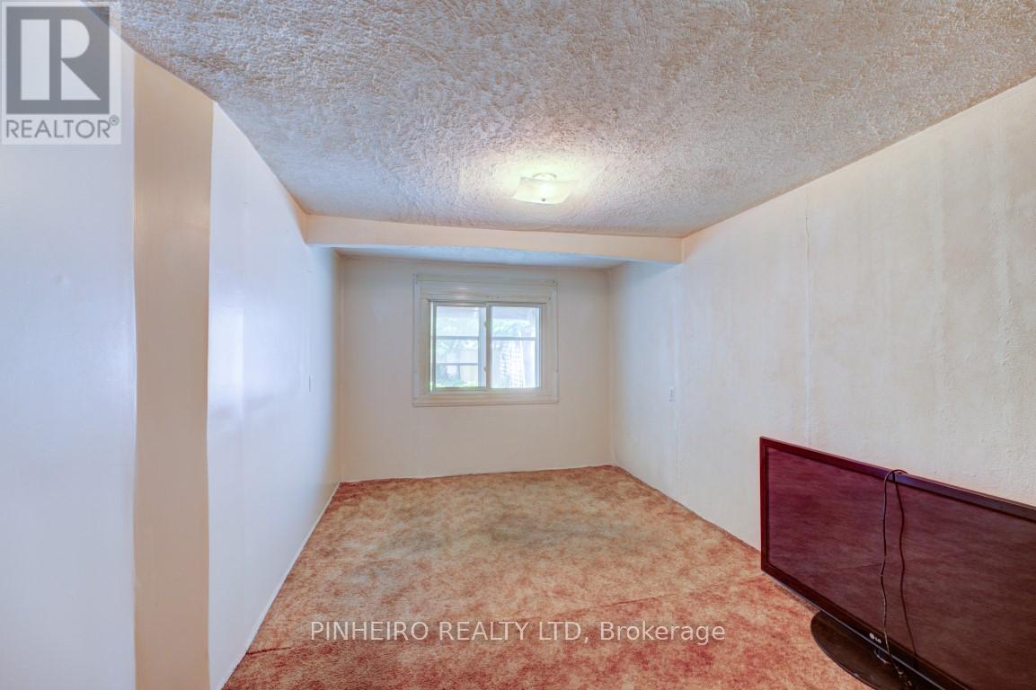 Photo 16 of 161 Dreaney Avenue, London East ON