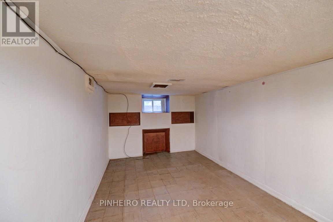 Photo 20 of 161 Dreaney Avenue, London East ON