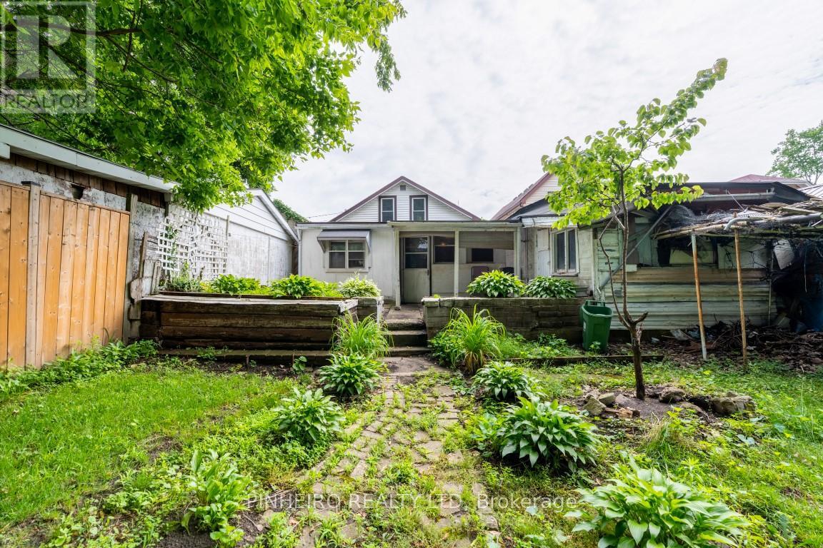 Photo 25 of 161 Dreaney Avenue, London East ON