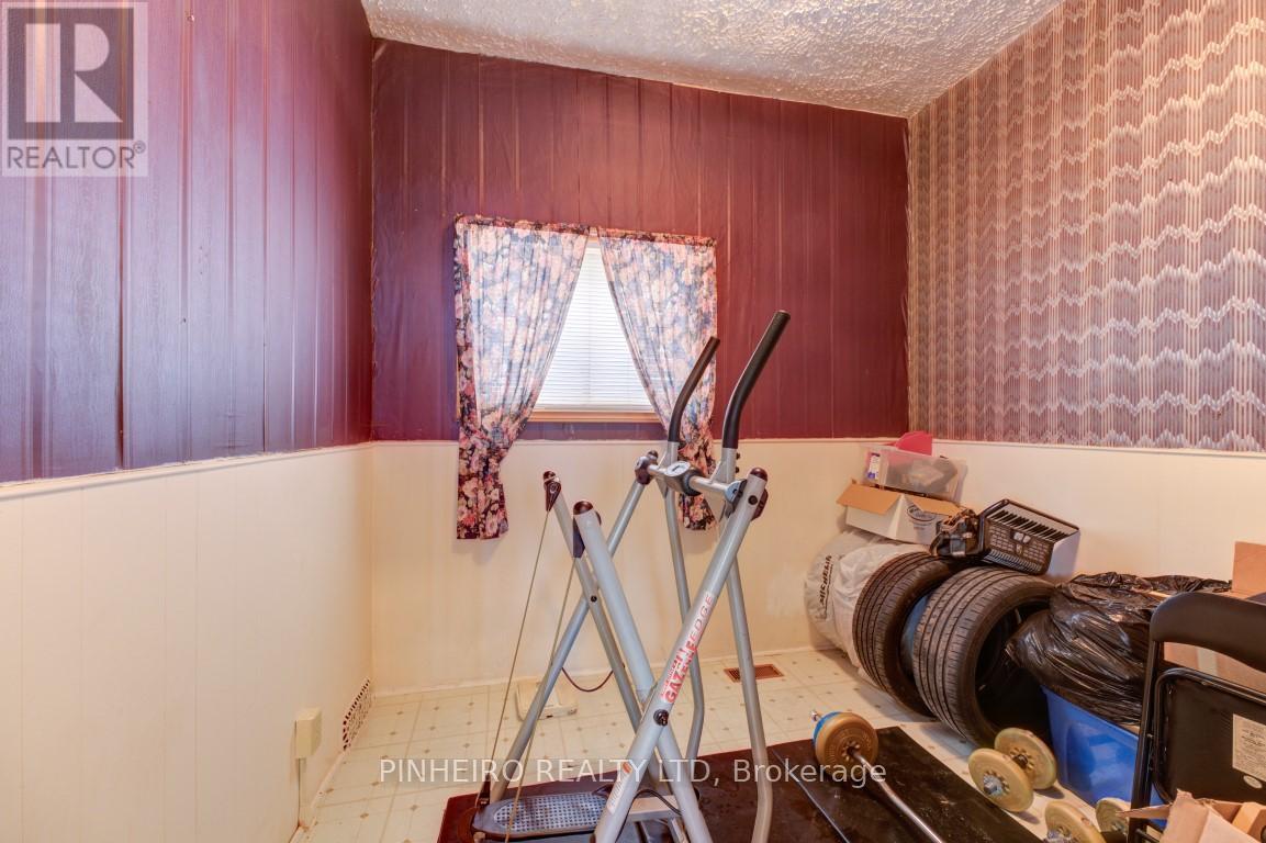 Photo 9 of 161 Dreaney Avenue, London East ON