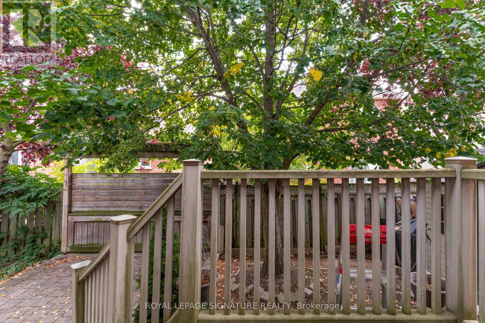 Photo 43 of 39 Treeline Boulevard, Brampton ON