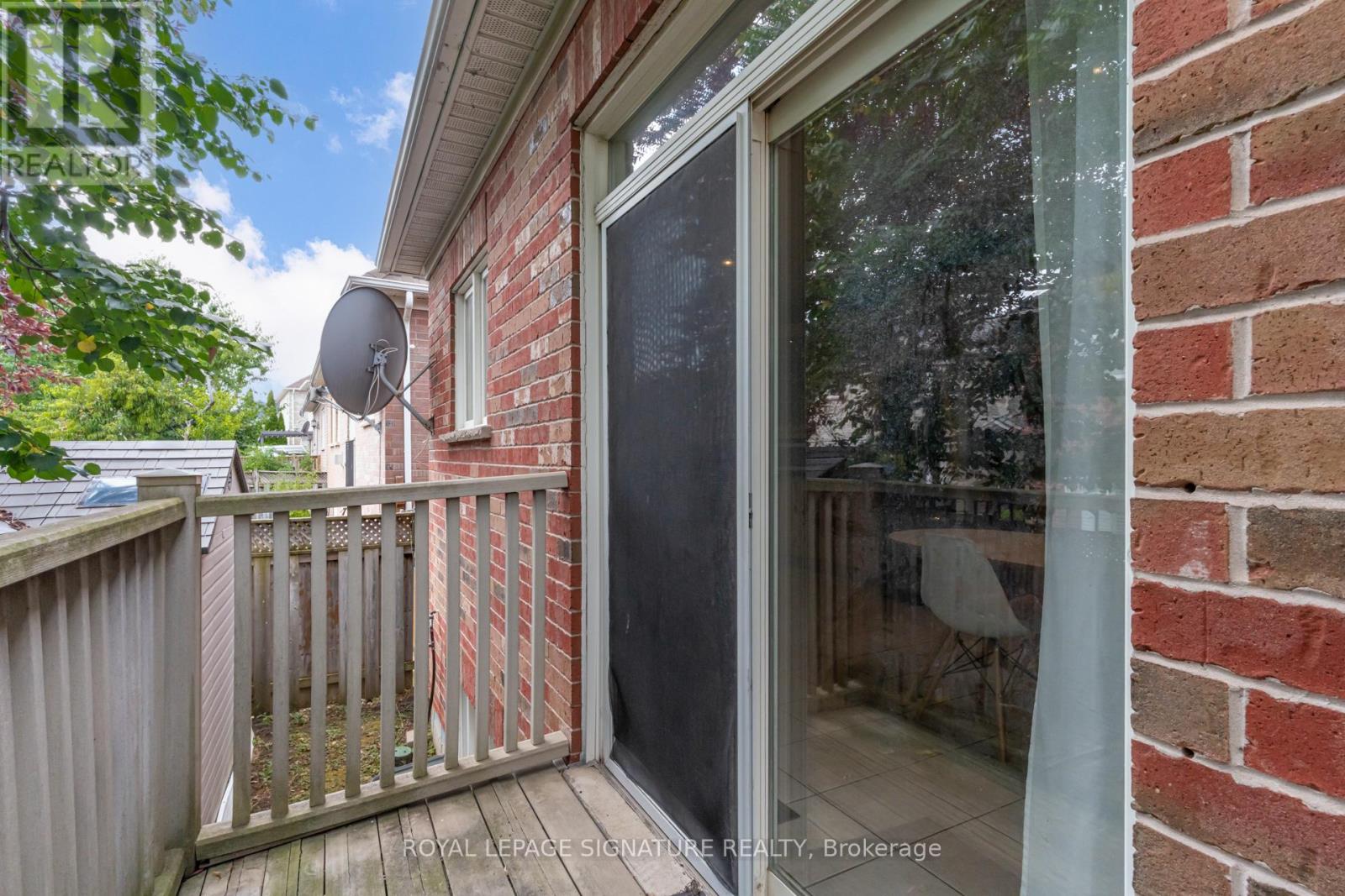 Photo 44 of 39 Treeline Boulevard, Brampton ON