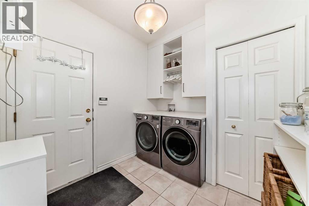 Single Family House for Sale in  Sierra Madre Court SW Signal Hill Calgary 