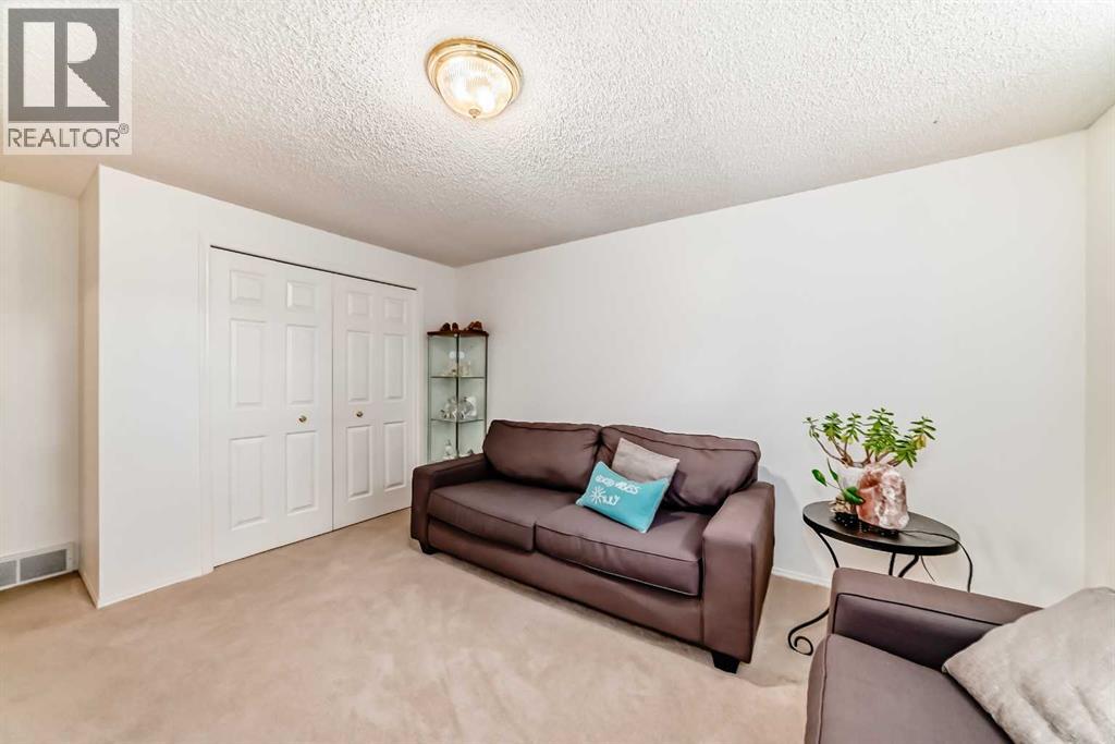 Single Family House for Sale in  Sierra Madre Court SW Signal Hill Calgary 