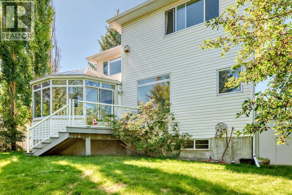 Single Family House for Sale in  Sierra Madre Court SW Signal Hill Calgary 