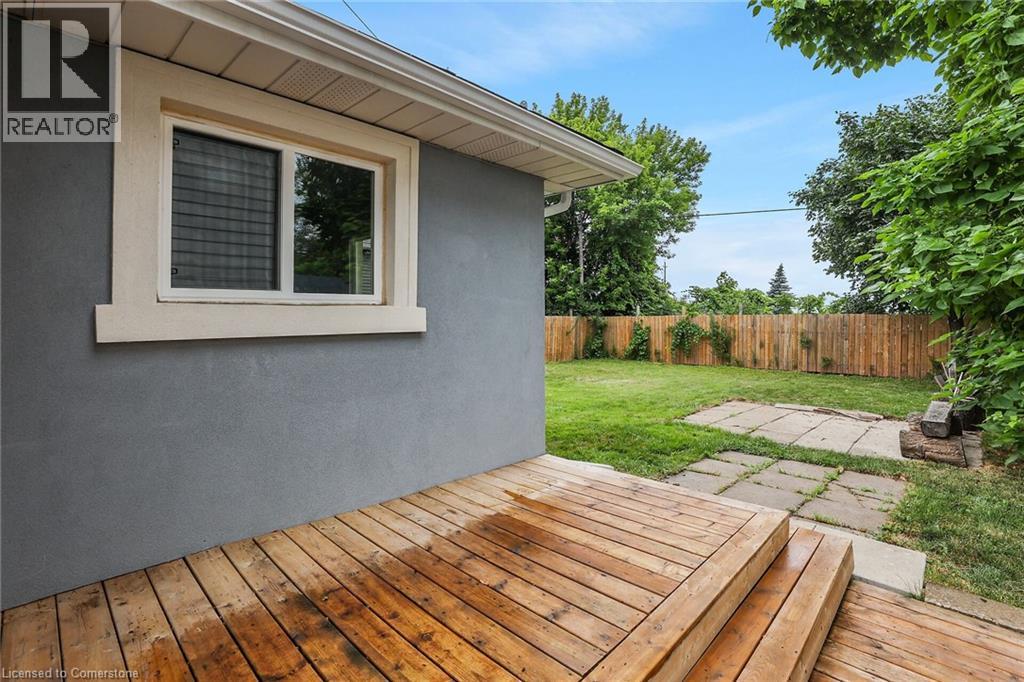Photo 29 of 6 Lincoln Avenue, Grimsby ON