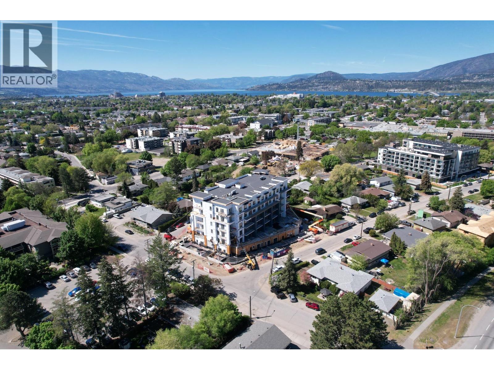 Photo 2 of 1380 Pridham Avenue Unit 418, Kelowna BC