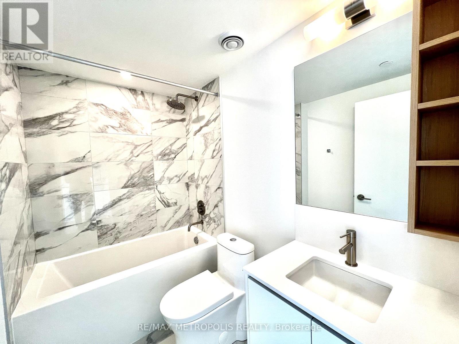 Photo 12 of 118 1100 Sheppard Avenue W, Toronto ON
